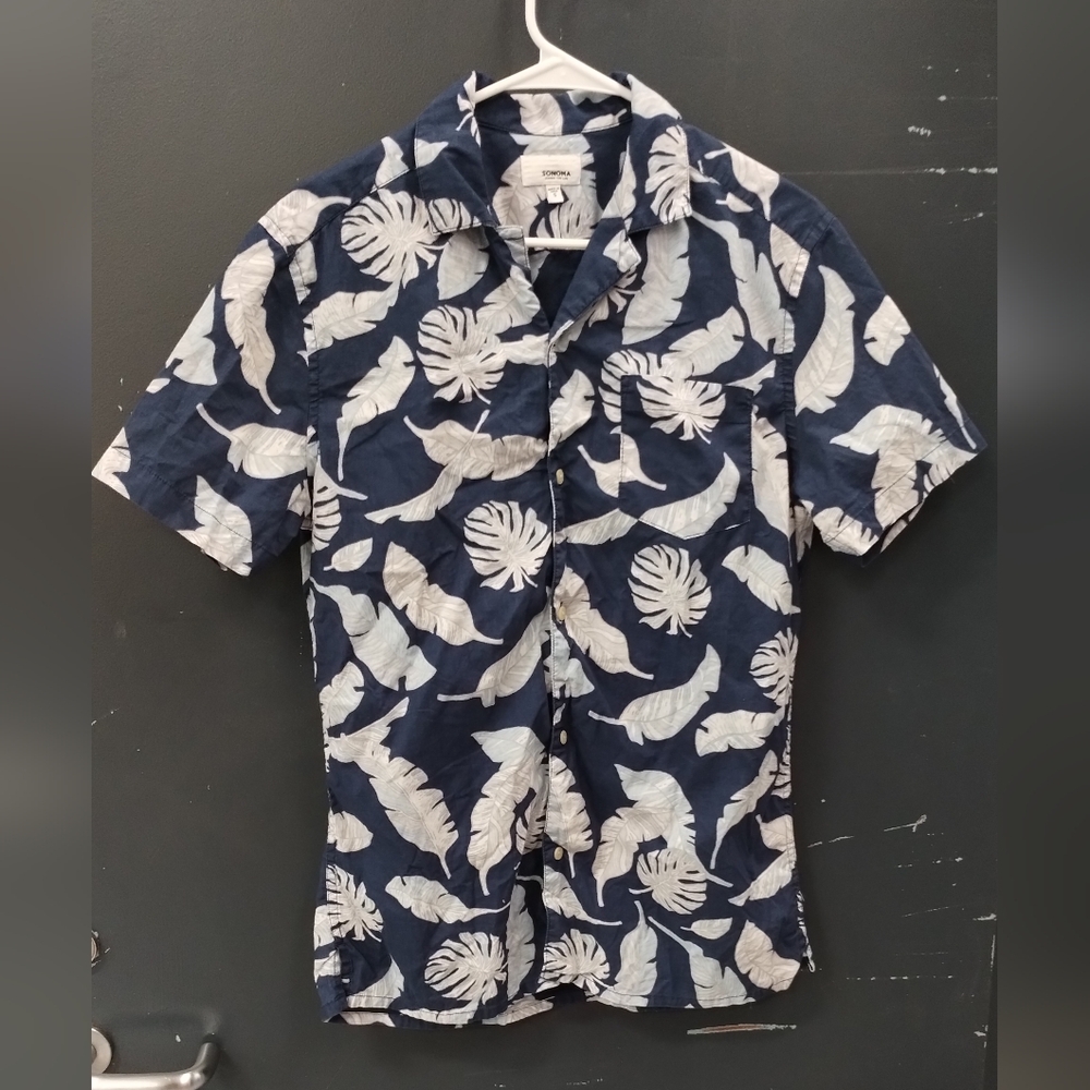 SONOMA Leaf Print Vacation Shirt Blue & White Hawaii Casual Shirts Boy button up - Picture 2 of 11